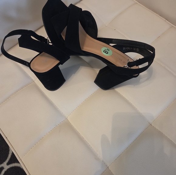 Shoes - Black Women's Strappy Block Heel Sandals